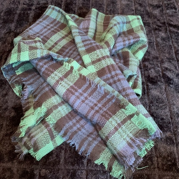 ModCloth’s Loch and Key Scarf in Green and Blue Plaid Super Soft & Cozy - Picture 2 of 10